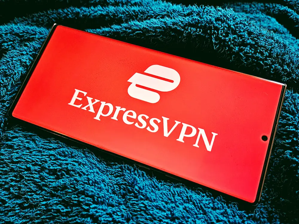 Express VPN 1Month 8 Device(Private)